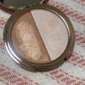 Lightly used DISCONTINUED elf x Heart Defensor highlight duo